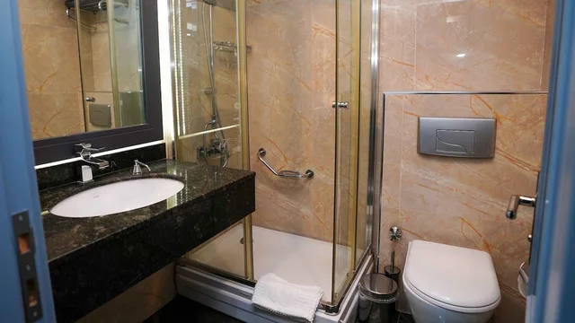 غرفة بريميوم بسرير كوين، Cevheri S Hotel 3/4