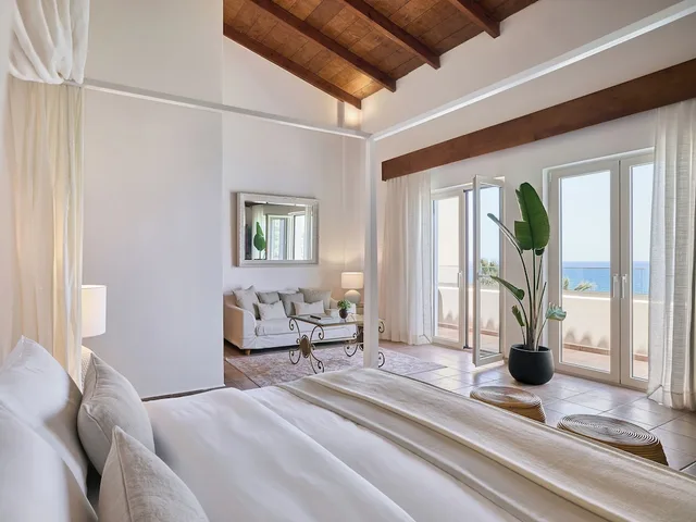 Suite, King Bed, 2 Bunk Beds, Sea Front، Grecotel Marine Palace & Aqua Park 1/4