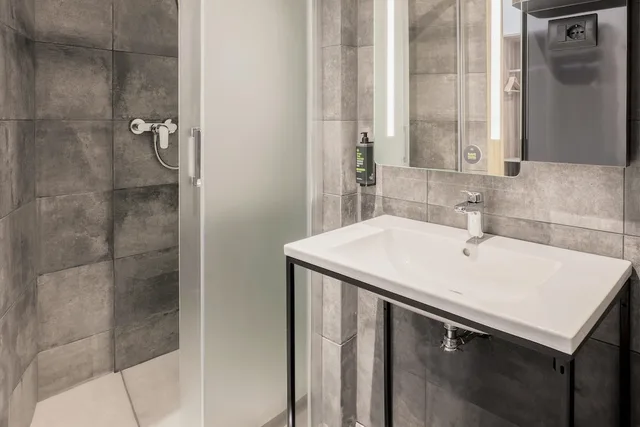 غرفة قياسية مفردة، B&B HOTEL Prato City Center 8/8
