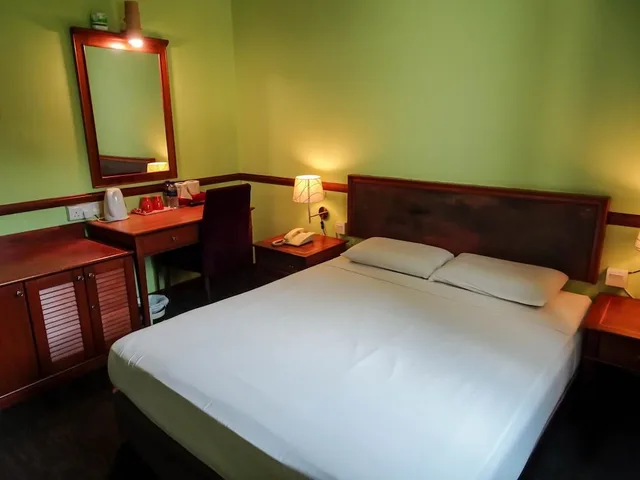 غرفة ديلوكس بسرير كوين، Four Chain View Hotel 3/7