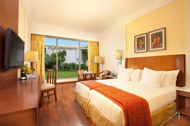 غرفة بسرير مزدوج، Welcomhotel by ITC Hotels, Alkapuri, Vadodara 1/8