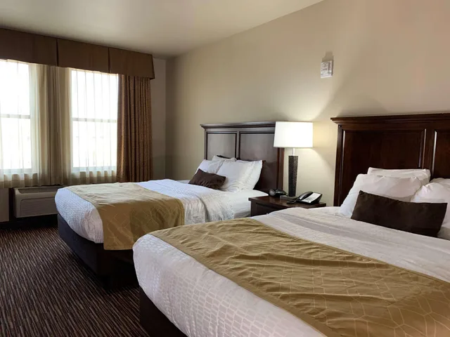 جناح بسريرين كوين، Radisson Hotel River Falls 1/3