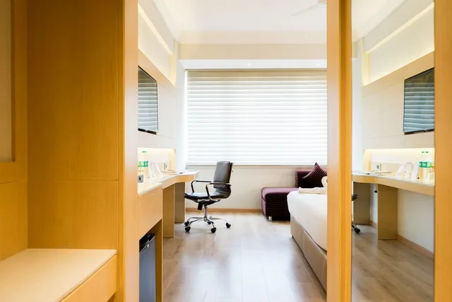 Luxury, King Bed, City View, Executive Level، Gemini Continental 7/8
