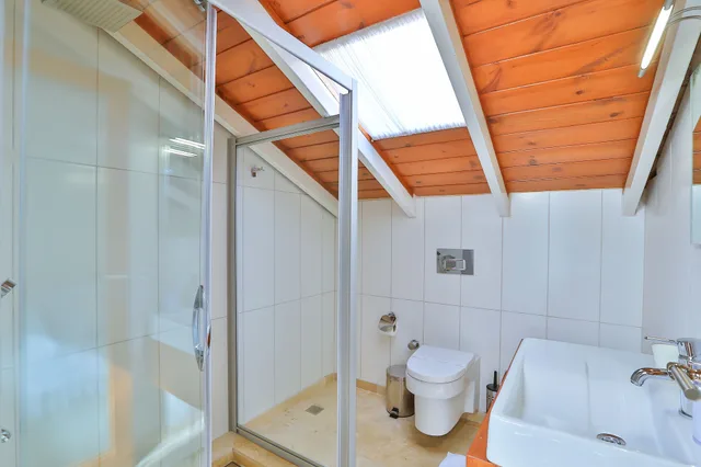 3 Bedrooms, Comfort, Apartment, 1 Queen and 1 Single Bed, Sea View, Sofa, Balcony, Cinarlar Apart Hotel 4/4