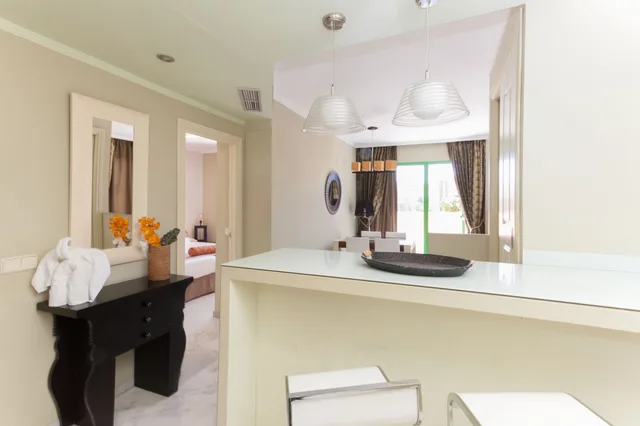 جناح جونيور بسريرين منفصلين مع أريكة، Holiday World Riwo Affiliated By Melia 8/8