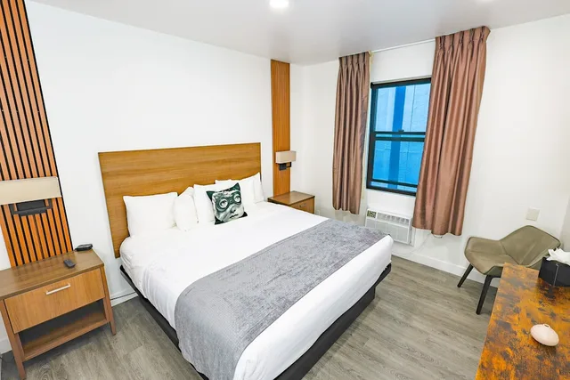 غرفة ديلوكس بسرير كينج يُسمح فيها بالحيوانات الأليفة، Urban Boutique Hotel 2/10