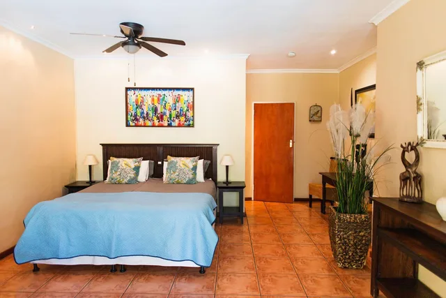 Apartment, King Bed, Pool Side, Terrace، Khashamongo Guesthouse 1/2