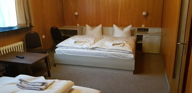 غرفة عائلية، Central-Hotel Tegel 7/10