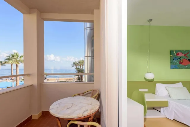 Room, Twin Beds, Lateral Side Sea View، Zeus Hotels Palm Beach Hotel 10/10
