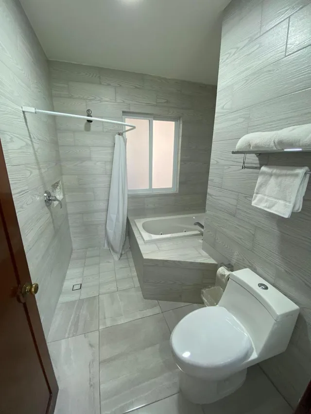 جناح ديلوكس بجاكوزي، Hotel Quinta las Flores 4/7