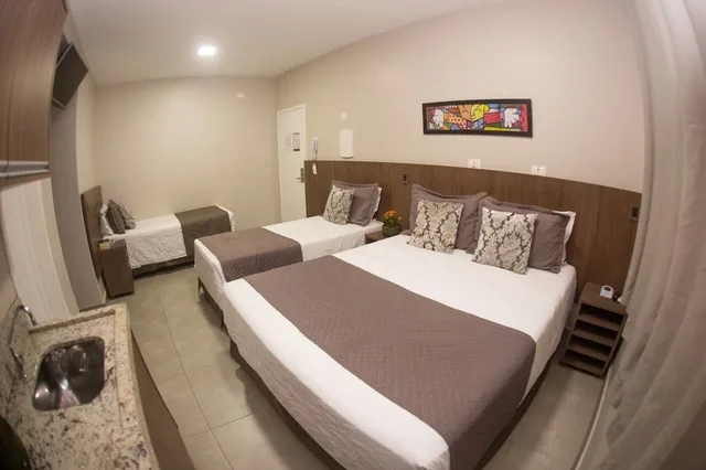 غرفة قياسية رباعية بسرير مزدوج وسريرين منفصلين، Concept Hotel Flat 6/10