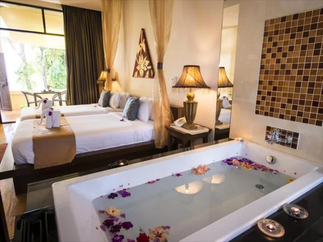 جناح ديلوكس بإطلالة على البحر، Koh Chang Cliff Beach Resort 6/10