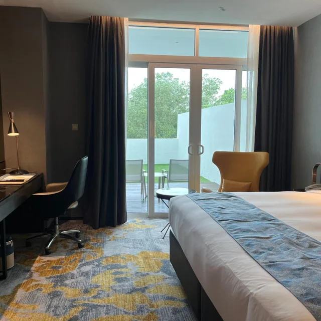 غرفة بريميير بسرير كينج بشرفة، Ames Hotel Ayer Keroh, Melaka 2/6