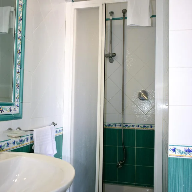 Room, Double Bed, Street View، Hotel Amyclae 7/10