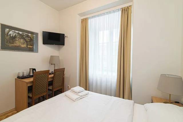 غرفة مفردة، Hotel Domus Maria 15/18