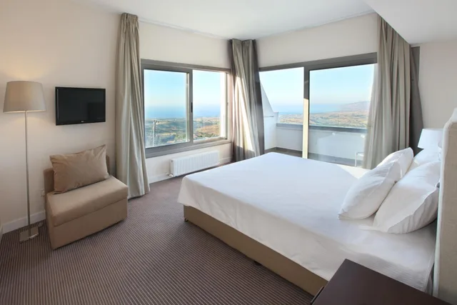 Presidential, Deluxe, Suite, King Bed, Droushia Heights Hotel 4/7