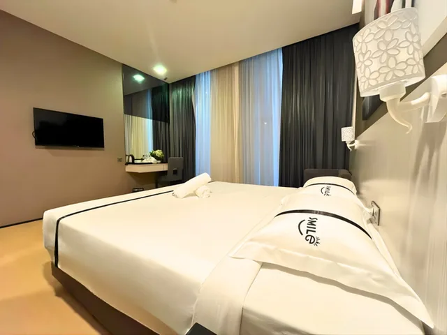 غرفة بسرير مزدوج، Kingston Hotel 26 at One City Subang, Selangor 2/2