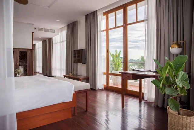 جناح بانورامي، Amanjaya Pancam Suites Hotel 2/10