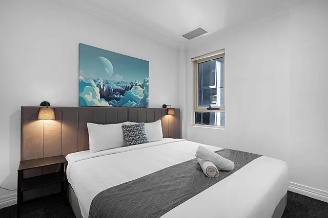 شقة بسريرين كوين بغرفتي نوم، Comfort Apartments Melbourne Central 4/10
