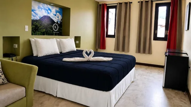 غرفة ديلوكس بسرير كينج، Kartagus Hotel Boutique 2/10