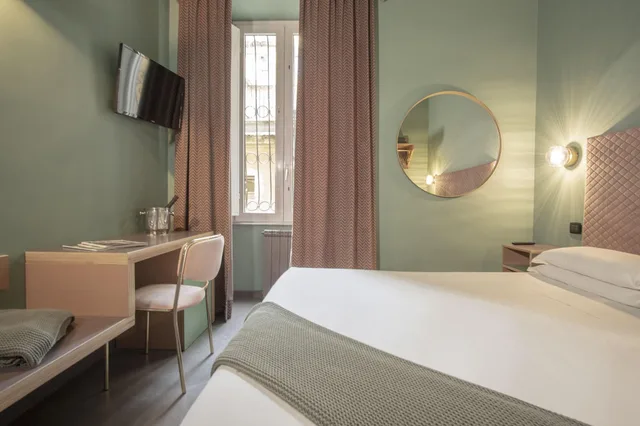 غرفة متصلة بسريرين مزدوجين وسرير مزدوج وسريرين منفصلين، Milani Hotel 4/9