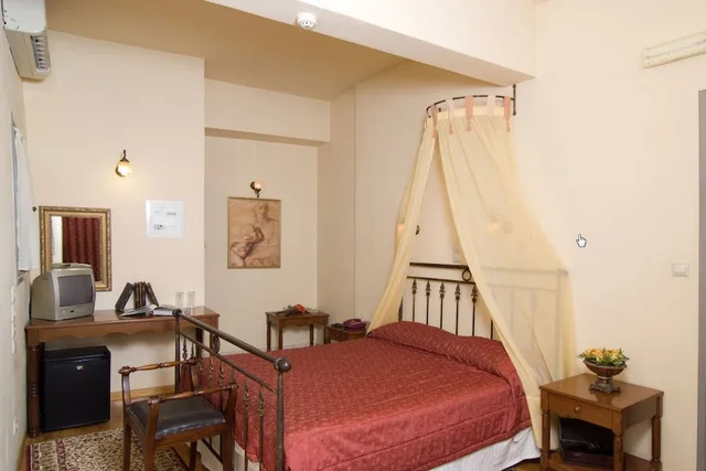 غرفة قياسية بسريرين منفصلين بإطلالة على المدينة بشرفة، Belmondo Hotel & Suites 6/7