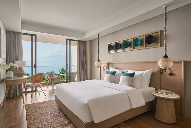 Room, King Bed, Bay View، Boma Resort Nha Trang 1/2