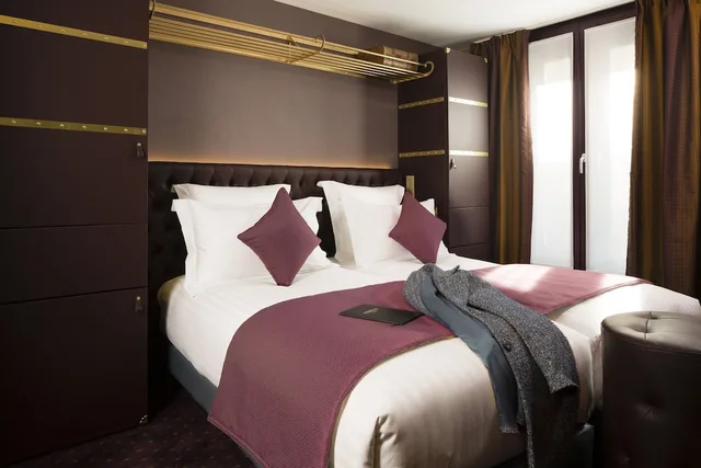 غرفة بسريرين منفصلين، Whistler Hotel 1/7