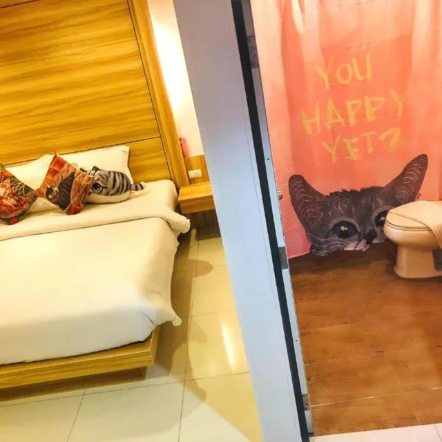 غرفة بسرير كينج بإطلالة على الجبل، Cat Story Hotel 5/10