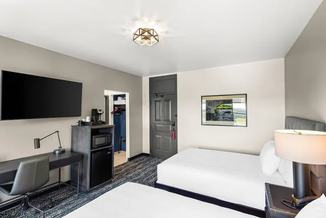 غرفة قياسية بسريرين كوين، Tygart Hotel, Ascend Hotel Collection Elkins WV 6/10
