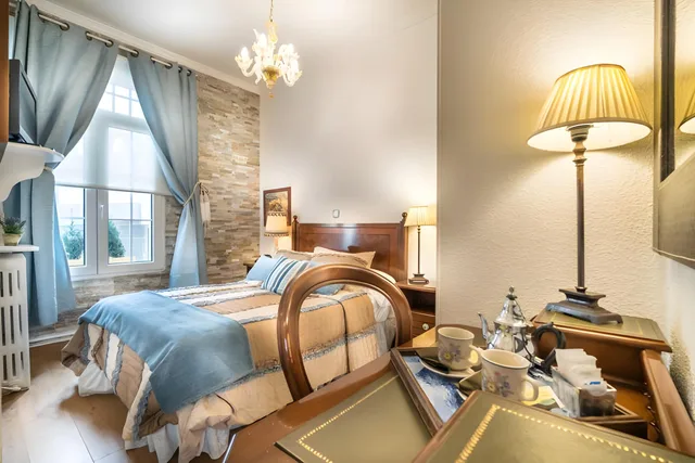 Room, Queen Bed, Las Brisas Hotel 2/2