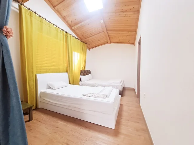 3 Bedrooms, Deluxe, Apartment, 12 Beds, Gillime Pension 4/10