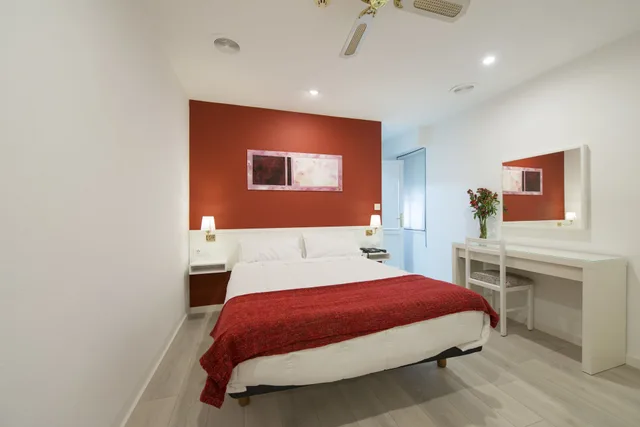 غرفة بسرير مزدوج، Hotel Mino 2/3