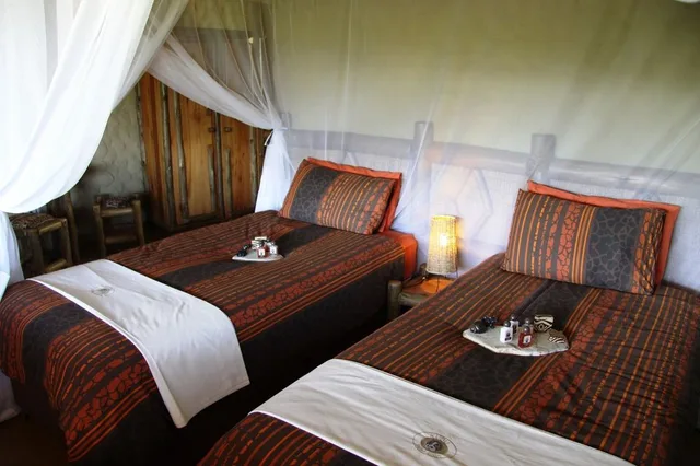 Kubu Safari Lodge، Acornhoek 8/21