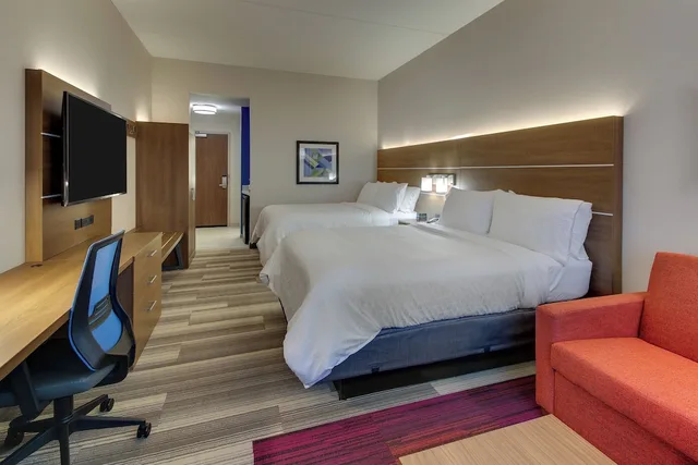 جناح بسريرين كوين بغرفة نوم واحدة لذوي الإعاقة، Holiday Inn Express & Suites Nashville Metrocenter Downtown 3/6