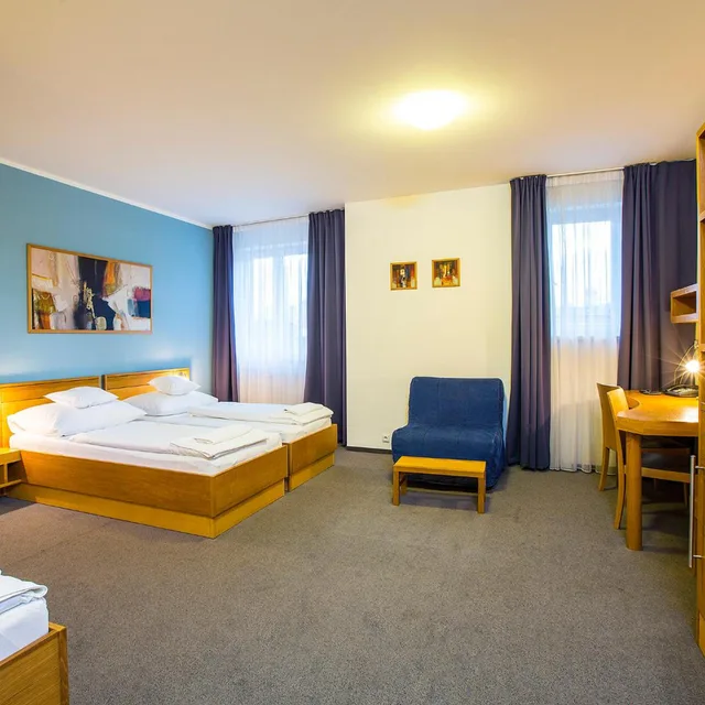 Room, Triple, BEST WESTERN Hotel Trend 1/7