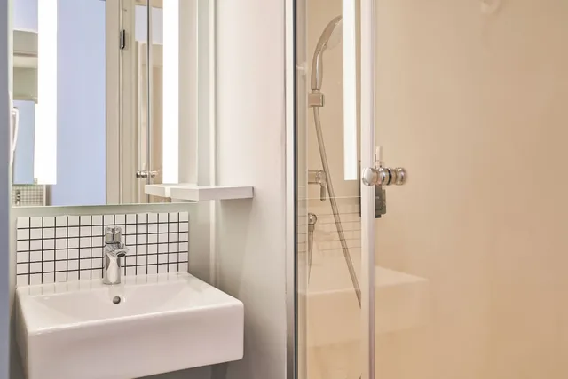 غرفة بثلاثة أسرّة، IBIS BUDGET SAINT MAURICE 9/10