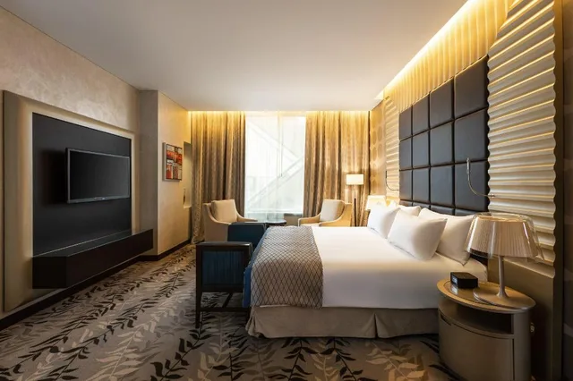 1 Bedroom, Suite, Club Floor، كراون بلازا آر دي سي الرياض - فندق و مركز مؤتمرات(Crowne Plaza Riyadh Itcc) 2/3