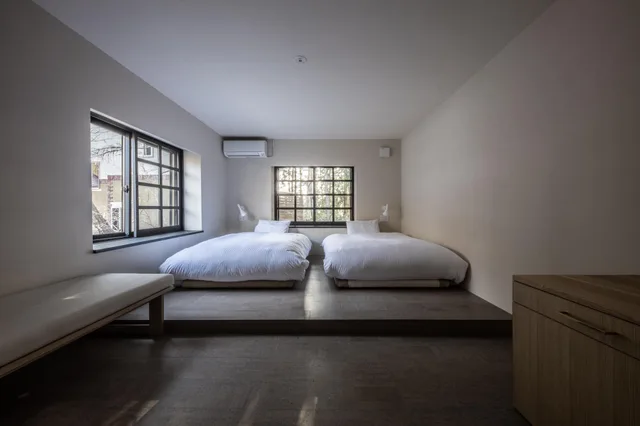 غرفة قياسية بسريرين منفصلين بإطلالة على الجبل، Auberge Hidanomori 1/1