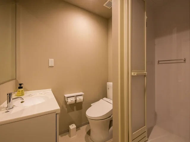 Private, Queen Bed, Hotel Plus Hostel SAPPORO 1/1