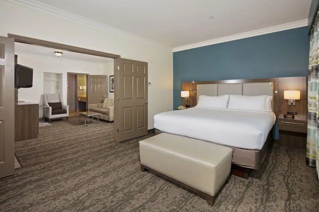 جناح بسرير كينج لذوي الإعاقة، Holiday Inn Express Hotel And Suites Paso Robles 1/2