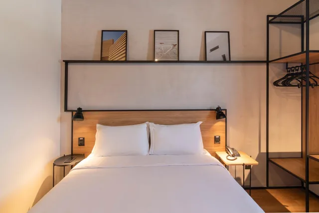 غرفة قياسية بسرير كوين، ibis Tubarao 5/9