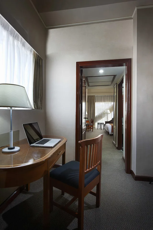 استوديو ديلوكس، Berjaya Makati Hotel 5/9