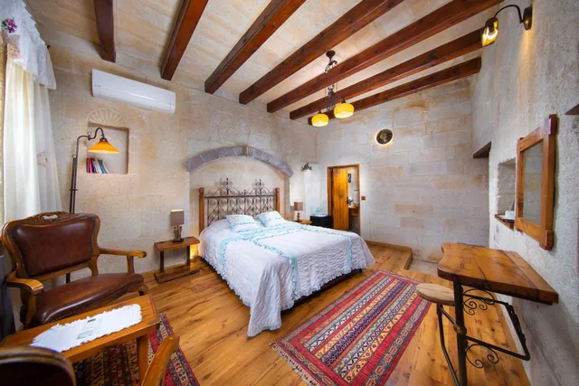 غرفة بسرير كوين، Terra Cave Hotel 2/6