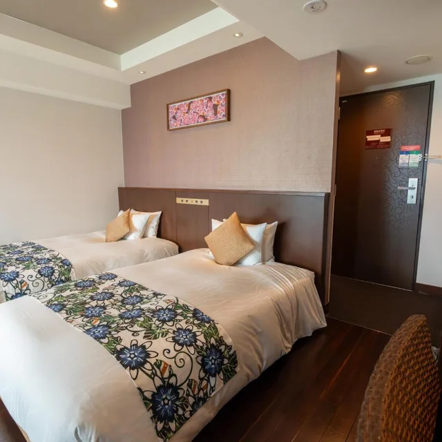 غرفة بسرير فردي بإطلالة على البحر بأرضية تاتامي، Ryukyu Onsen Senagajima Hotel 5/10