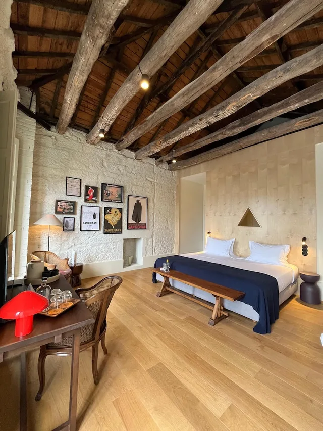 غرفة ديلوكس بسرير مزدوج أو سريرين منفصلين بإطلالة على النهر، The House Of Sandeman Hostel & Suites 7/10