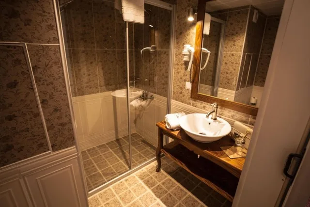 جناح مفردة بسرير كينج، RAYMAR HOTELS ANKARA 2/2