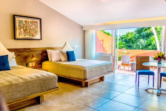 غرفة ديلوكس بسريرين، Las Brisas Huatulco 1/5