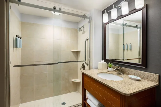 غرفة بسريرين مزدوجين، Courtyard by Marriott Atlantic City Beach Block 5/17
