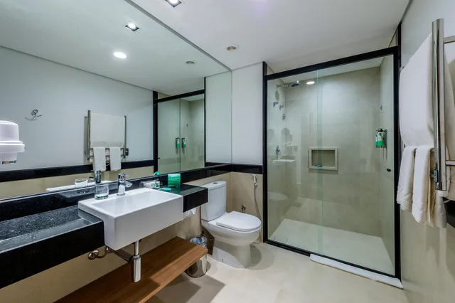جناح جونيور، Japy Golf Resort 4/4